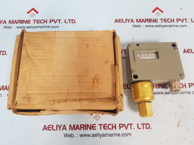 Trafag 900.2672.900 Pressure Switch 250V Ac/ 15(1.25)A