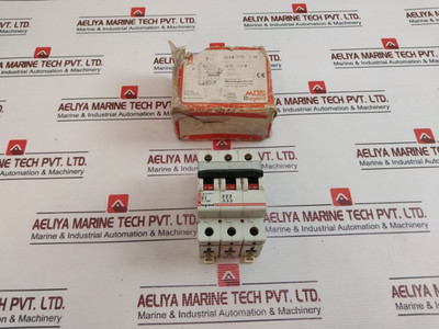Legrand D2 15Ka 3P Circuit Breaker 50/60Hz Used Legrand D2 15Ka 3P Circuit Breaker 50/60Hz Used