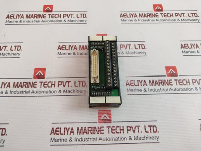 Phoenix Contact Um 45-d25Sub/S/Switch/Bk/So495 Interface Module Used