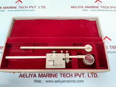 Aristo 1130 planimeter by Aristo Werke - Germany - 560 gm
