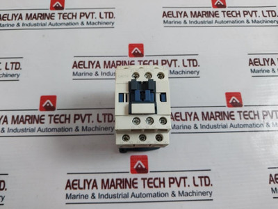 Schneider Electric Cad32 Contactor 50/60Hz Used Schneider Electric Cad32 Contactor 50/60Hz Used