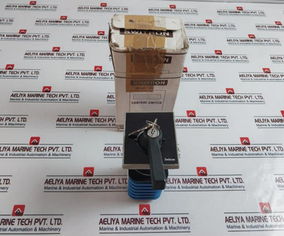 Switron Ynim353432-sb Control Switch 32A/660V Ac/Dc New Switron Ynim353432-sb Control Switch 32A/660V Ac/Dc New
