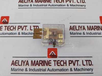 Danfoss 017-4030 Pressure Switch 380V