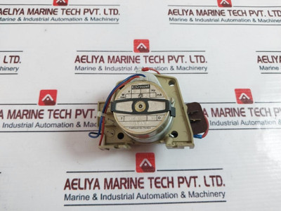 Crouzet 82340 Gear Motor 720Rpm Used