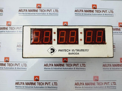 Pantech Instruments Digital Clock 230V Used Pantech Instruments Digital Clock 230V Used