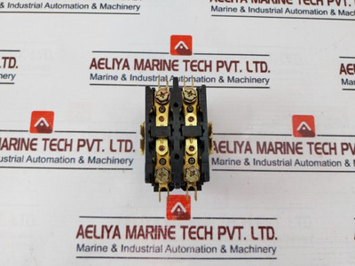 Arrow Hart C302U30 Magnetic Contactor 208/240 Vac 50/60Hz Used