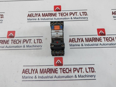 Schrack Pt78704 Relay With Base Used Schrack Pt78704 Relay With Base Used