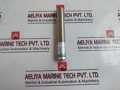 Baumer Ifr 18.26.31/K713 Inductive Sensor Set Baumer Ifr 18.26.31/K713 Inductive Sensor Set
