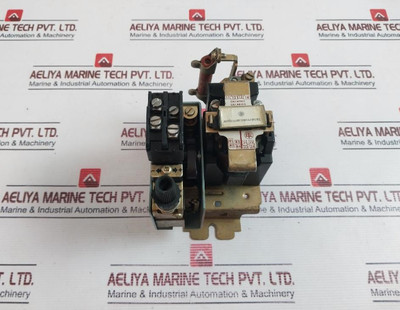 Telemecanique Ca1/At103 Contactor With Zc2-gg1, Zc2-gg5 Auxiliary Contact Block Telemecanique Ca1/At103 Contactor With Zc2-gg1, Zc2-gg5 Auxiliary Contact Block