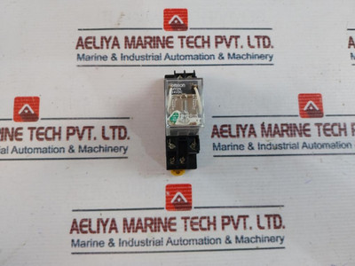 Lot Of 2X Omron My2N Relay With Base 7A 250Vac Lot Of 2X Omron My2N Relay With Base 7A 250Vac