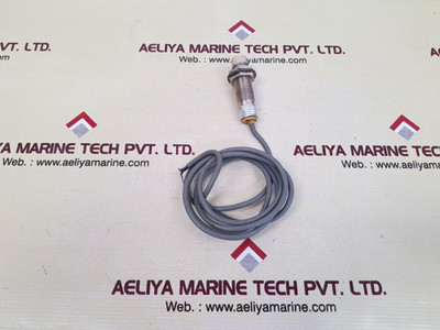 lm18pa switch, u: 6-36vdc, i: 300ma, weight 105 gm lm18pa switch, u: 6-36vdc, i: 300ma, weight 105 gm