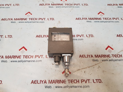 Ywk-50-c 00000301 Pressure Controller Ac 380V 3A Dc 220V 2.5A 03B20307