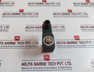 Lucifer 121K02 Z20 A Solenoid Valve With Coil 483510S6F Used Lucifer 121K02 Z20 A Solenoid Valve With Coil 483510S6F Used