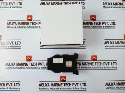 Fuji Electric Src50-2U/X (4A2B)/ Src 50-3Fs/X Auxiliary Relay 380-440V 50/60Hz New Fuji Electric Src50-2U/X (4A2B)/ Src 50-3Fs/X Auxiliary Relay 380-440V 50/60Hz New