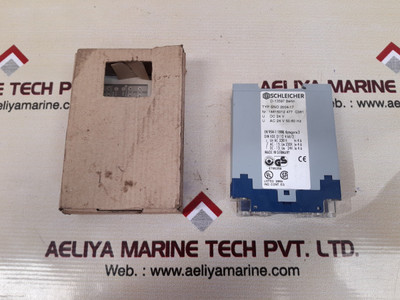 Safety relay Schleicher SNO 2004-17, made in Germany.