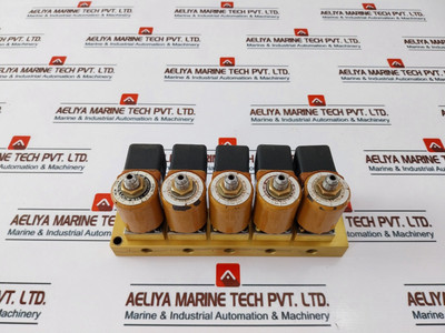 Lucifer E131F26 Solenoid Valve Manifold 10 Bar 220V 50Hz 6W Used Lucifer E131F26 Solenoid Valve Manifold 10 Bar 220V 50Hz 6W Used