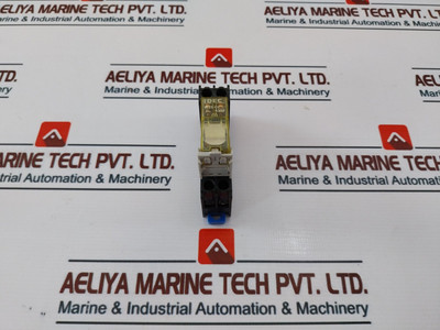 Idec Rj2S-cl-a110 Relay With Sj2S-07L Socket 50/60Hz Used Idec Rj2S-cl-a110 Relay With Sj2S-07L Socket 50/60Hz Used