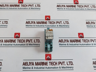 Finder 55.32.8.240.0040 Relay With Socket 94.82 240Vac 10A-250V Used Finder 55.32.8.240.0040 Relay With Socket 94.82 240Vac 10A-250V Used
