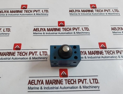 Rexroth 3630030010 3/2-way Direction Control Valve Used Rexroth 3630030010 3/2-way Direction Control Valve Used