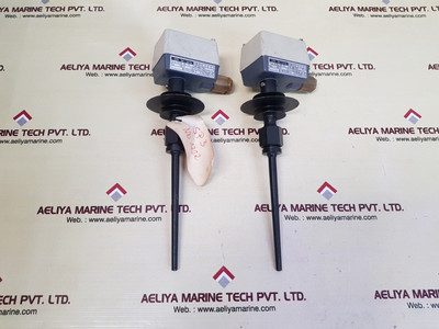 Surface-mounting thermostat Jumo aths-se-70, max. 300-13 °C Surface-mounting thermostat Jumo aths-se-70, max. 300-13 °C