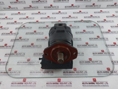 Oilgear Pvwh15Lsaycnnn Thwb Open-loop Axial-piston Hydraulic Pump