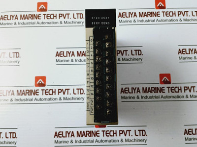 Omron C200H-oc226N Output Unit Ac 250V/Dc 24V 2A