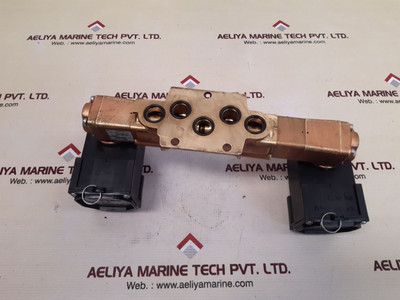 Versa pneumatic directional valve, used, bar 2.8-12 min-max, 42A