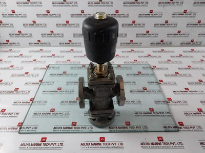 Burkert 2002 B 25,0 Ptfe S Pneumatically Valve 2.5-1 Bar - Used Burkert 2002 B 25,0 Ptfe S Pneumatically Valve 2.5-1 Bar - Used