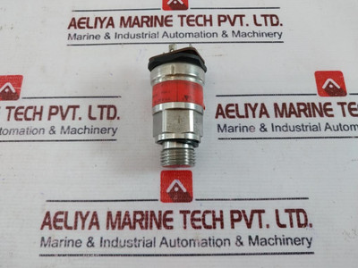 Danfoss 060G1349 Pressure Sensor 0 To 250 Bar 10-30 V Dc Supply  - Used