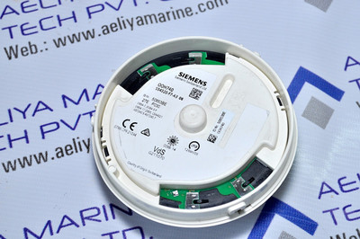 Siemens 00h740 smoke detector s54320-f7-a3 06 - Used Siemens 00h740 smoke detector s54320-f7-a3 06 - Used