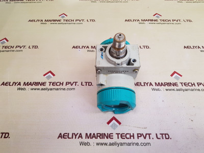 Siemens Sitrans P 7Mf 4033-1F A00-1Ab7-z Pressure Transmitter Ip 65