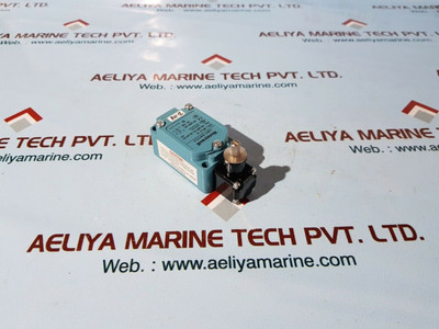 Honeywell szl-wlc-a limit switch 5a 240v ac Ip67 - Used Honeywell szl-wlc-a limit switch 5a 240v ac Ip67 - Used