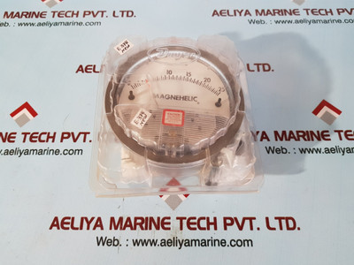 Dwyer magnehelic differential pressure gauge 2000-25mm - New Dwyer magnehelic differential pressure gauge 2000-25mm - New