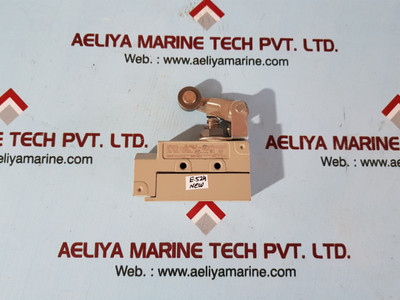 Omron ze-0a2-2 limit switch - New