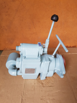 Dong Myung Dam-5.5Vp30 Gangway Winch Air Motor 5.5Hp - Used Dong Myung Dam-5.5Vp30 Gangway Winch Air Motor 5.5Hp - Used
