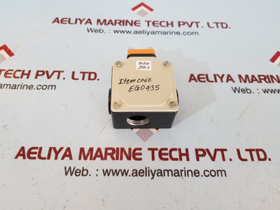 Siemens 3se3 100-0b limit switch - New