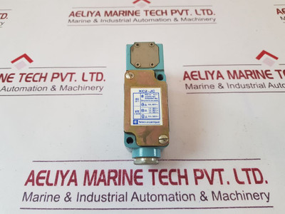 Telemecanique Xc2-jc Limit Switch - New