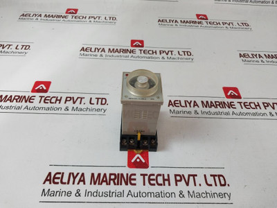 Omron H3Ba-8H Timer Module With Base 5A 250Vac 18580