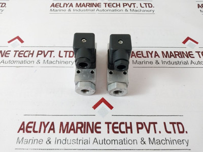 Rexroth 0821100013 Pressure Switch 250 Vac 3A - Used