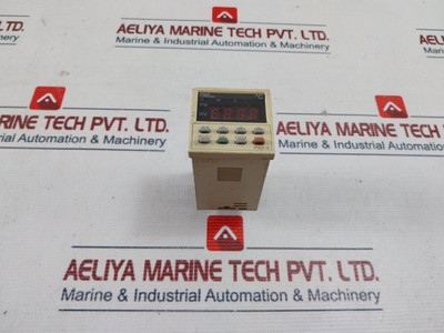 Fuji Electric Pxz-4 Temperature Controller 15Va 100-240Vac - Used Fuji Electric Pxz-4 Temperature Controller 15Va 100-240Vac - Used