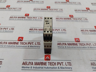 Telemecanique Re4 Rm11Bu Time Delay Relay 0,05S-300H 50/60Hz - Used