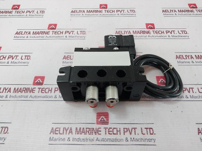 Rexroth R401001276 Pneumatic Directional Valve 5812010000 24V Dc