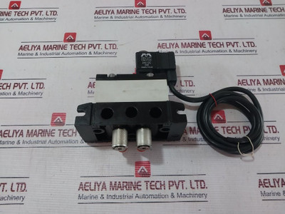 Rexroth Mecman 5802720000 Pneumatic Directional Valve 5812110100