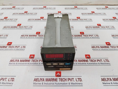Bailey Pyromat 320 S Temperature Controller D329Aa11-1-18A8 - Used Bailey Pyromat 320 S Temperature Controller D329Aa11-1-18A8 - Used