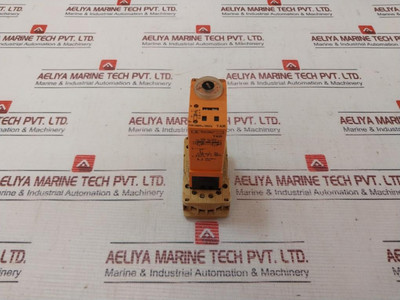 Syrelec Tar Time Delay Relay With Base 10A 250V - Used Syrelec Tar Time Delay Relay With Base 10A 250V - Used