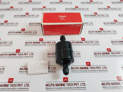Danfoss Dml 164 023Z504491 Hermetic Filter Drier Eliminator 667 Psig / 46 Bar Danfoss Dml 164 023Z504491 Hermetic Filter Drier Eliminator 667 Psig / 46 Bar