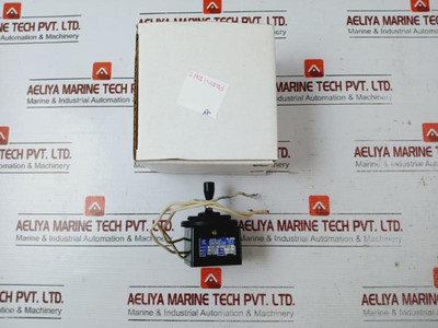 Sakae 40Jbk-xi-10R1G Joystick Controller - Used Sakae 40Jbk-xi-10R1G Joystick Controller - Used