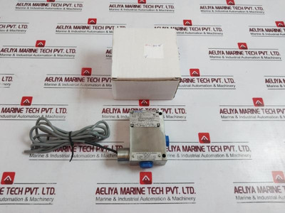 Malema Sensors H-200X-s43-014 Adjustable Flow Switch Explosion Proof 3000 Psig - New Malema Sensors H-200X-s43-014 Adjustable Flow Switch Explosion Proof 3000 Psig - New