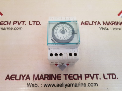 Hager EH110 Time Switch 50/60Hz - U16A 250V AC1 Hager EH110 Time Switch 50/60Hz - U16A 250V AC1