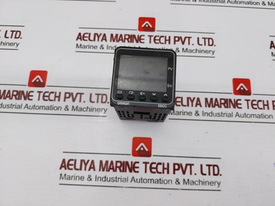 Omron E5Cc-rx2Asm-800 Digital Temperature Controller 100-240Vac, Ver 2.1